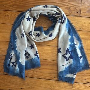 Kiton 100% cashmere Star Patterned Scarf with Blue Accents 24” by 72”
